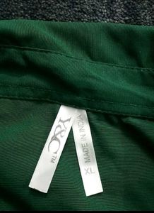Elegant Green Button-Up Shirt