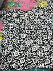 Stylish Black &amp; White Floral Kurta