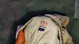 Baby Girl Printed Nightwear (shots ka size alg h)