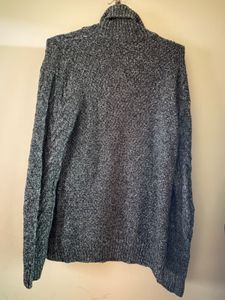 Men's Cable Knit Turtleneck Sweater