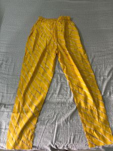 (With Tag)Yellow Block Print Kurta &amp; Pant