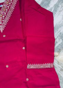 Beautiful Pink Kurta Set with Intricate Embroidery