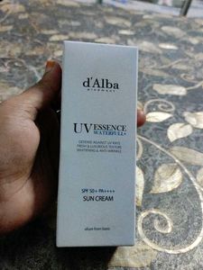 d'Alba UV Essence Sun Cream SPF 50+
