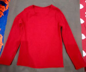 Winter Red Top ❤️