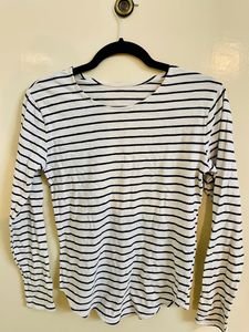 Black White Strip Tshirt