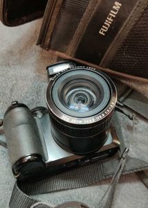 Fujifilm Digital Camera - Excellent Condition