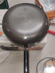 Hawkins Contura Pressure Cooker