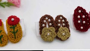 Handmade Crochet Hair Clips