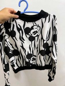 Mickey Mouse Print crop Top