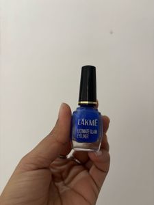 Blue Eyeliner