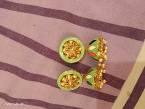 Beautiful Green Jhumka Earrings