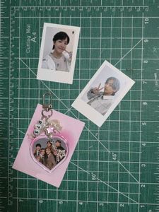 BTS BAG CHARM WITH 2 PHOTOCARDS