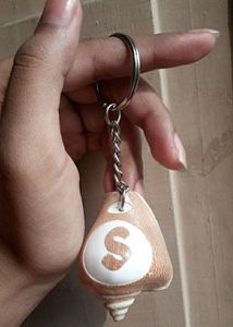 Conchshell Keychain