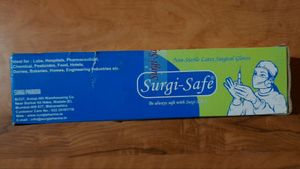 Surgi - Safe Non - Sterile Latex Surgical Gloves