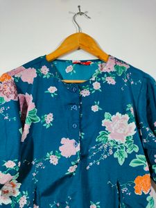 Multi Colour Printed Casual Top (Women's)