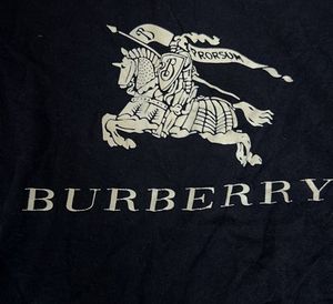 Burberry Navy Blue crop t shirt