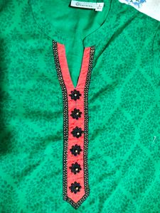Green Kurta with Red &amp; Black Embellishments