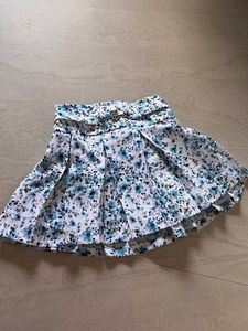 Floral Pleated Mini Skirt
