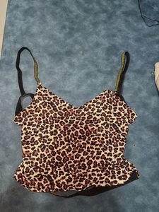 Chatpate backless crop top