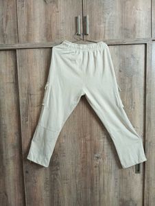 STUDIOFIT BEIGE CARGO PANTS