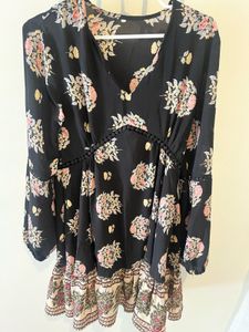 Floral Print Mini Dress( Shein )