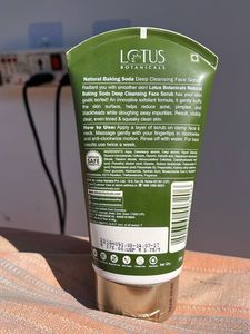 Deep Cleansing Face Scrub For Acne Prone Skin