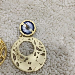 Earings