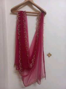 aariwork Fuchsia bridal duppata