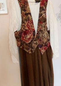 Maxi Cream N Brown Colour with seperate Jacket