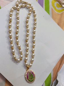 eWhite And Golden Peral Mala With Radha Krishna Pe