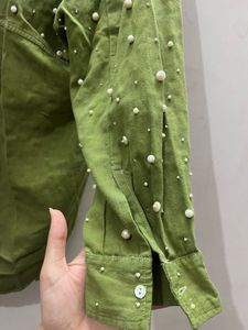 Chic Pearl Embellished Oversized Shirt