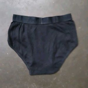Classic Black Hanes pant