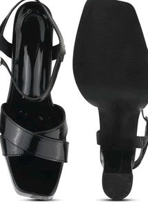 Chic Black Platform Block Heels