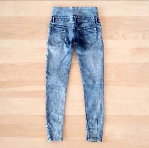High-Waisted Acid Wash Jeans good condition