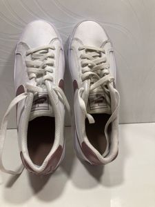 Nike Court Royale AC Women's Shoes ORIGINAL 💯 💯