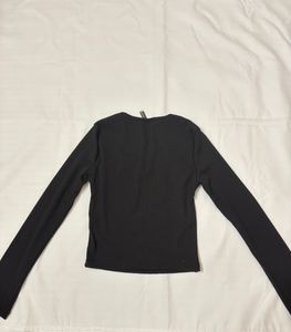 Black Long Sleeve Cut-Out Top