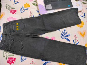 Urbanic embroidered Wide Leg Jeans