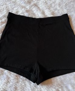 SALE💰 H&amp;M Black Ribbed Lounge Shorts