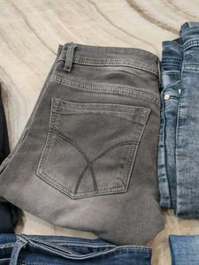 Lot of 4 pairs o