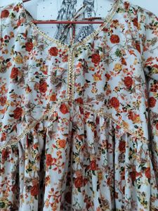 Elegant Floral Print aaliya cut kurti