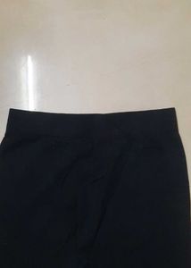 Black Textured Leggings