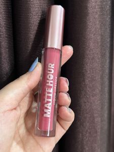 4 Swiss beauty matte hour liquid lipstick