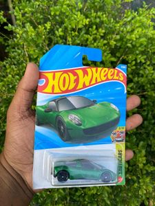 Hot Wheels Green Sports Car Toy