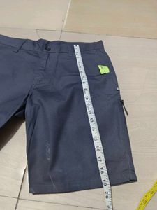 Oakley Icon Shorts in gray for Men