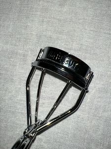 H&amp;M  Eyelash Curler