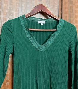 Lace V Neck Bodysuit 🛍️💚On Sale