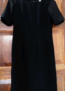 Elegant Black Dress