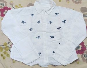 PRICE DROP!!! White Bow Embroidered Crop Shirt
