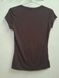 t shirt for casual styling( Quantity 2)