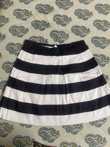 Premium OG French Connection Striped Short Skirt